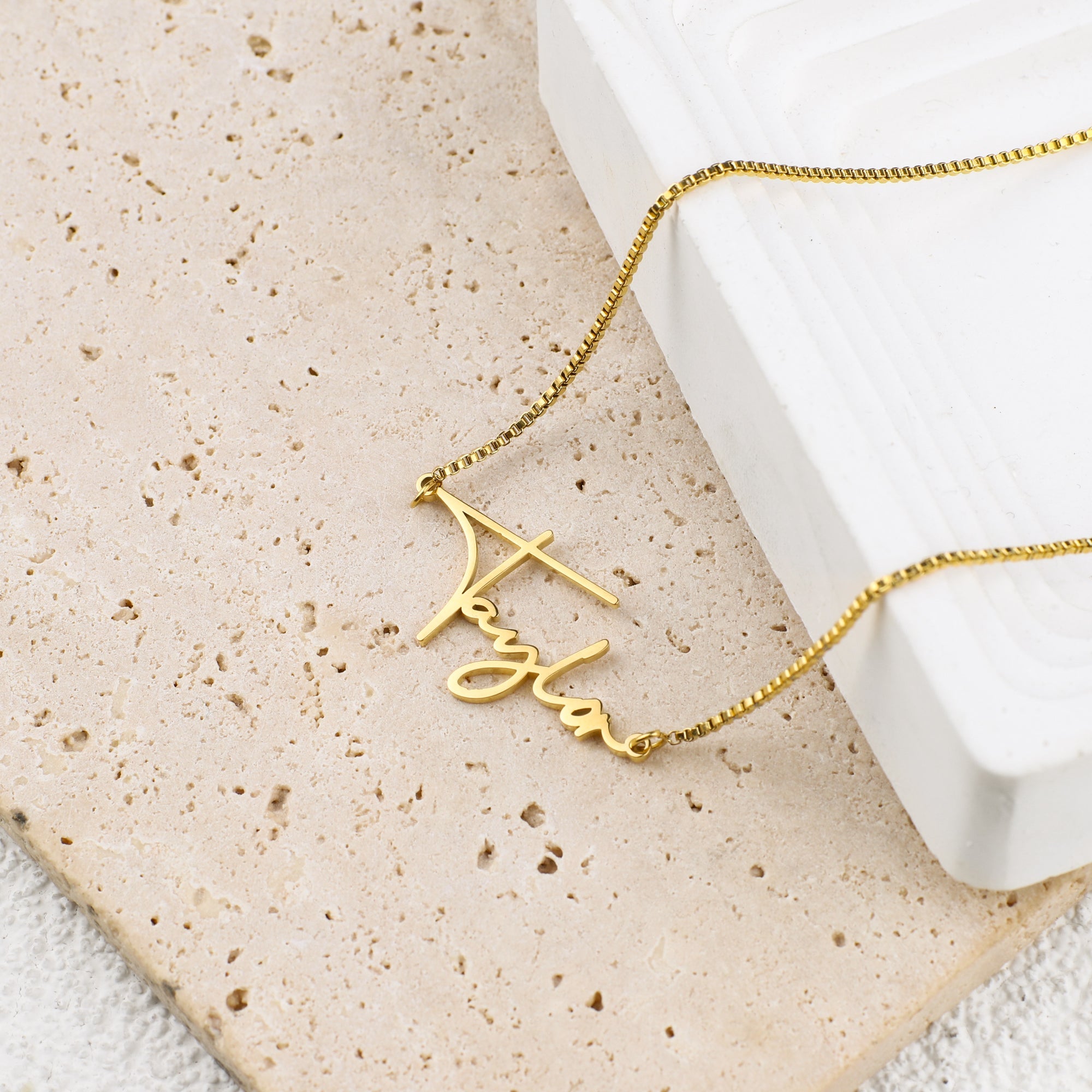 Aurette Custom Name Necklace