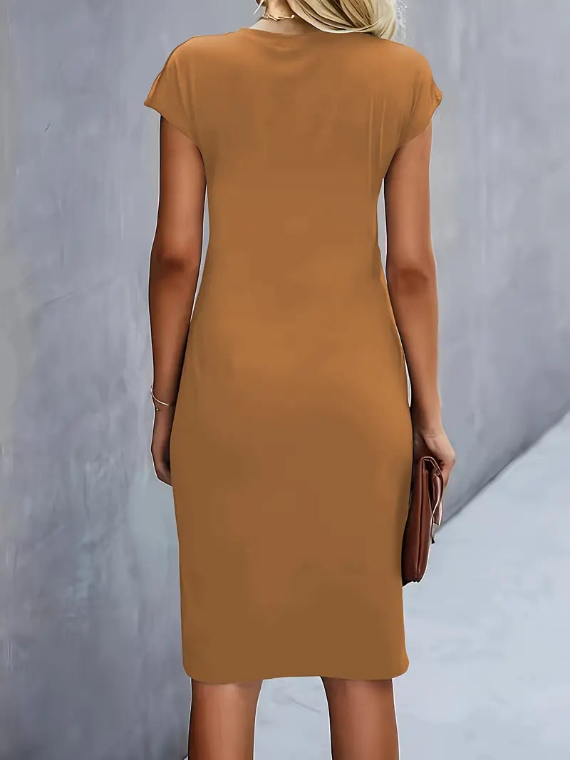 Adelina – Stylish Dress with Round Neckline