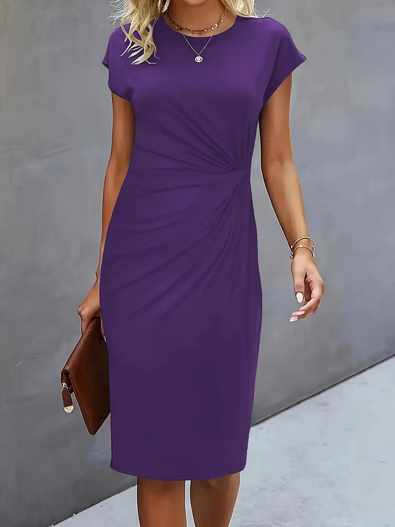 Adelina – Stylish Dress with Round Neckline