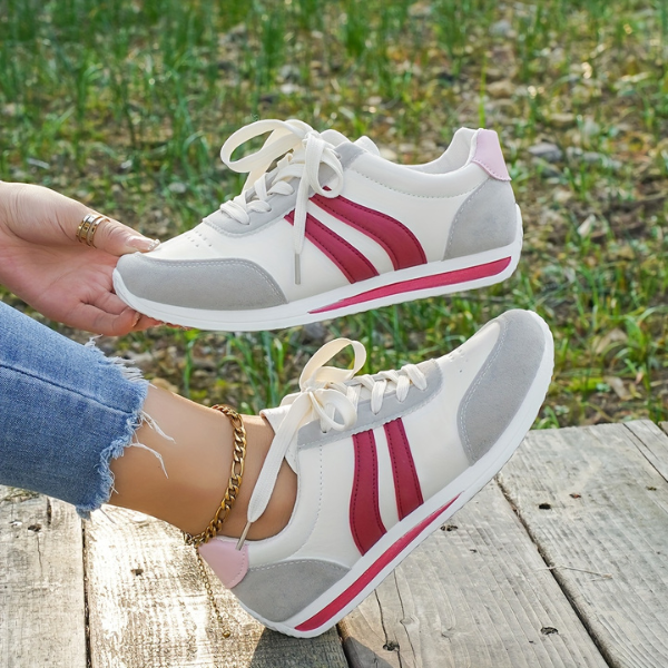Adina – Comfortable Lace-Up Sneakers