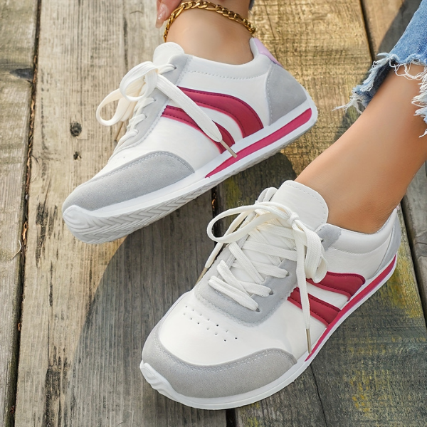 Adina – Comfortable Lace-Up Sneakers