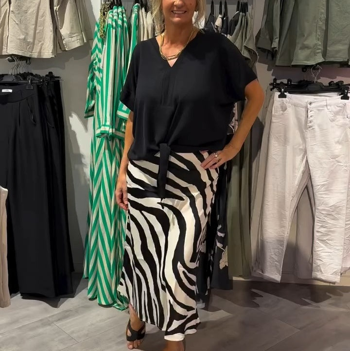 Aikaterine – Set with Casual Front Knot Top and Midi Skirt
