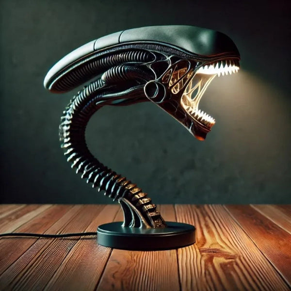 AlienGlow – Table Lamp in the Shape of an Extraterrestrial Creature