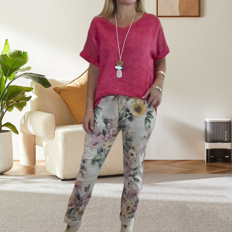 Alura - Casual Blouse and Pants with Floral Pattern