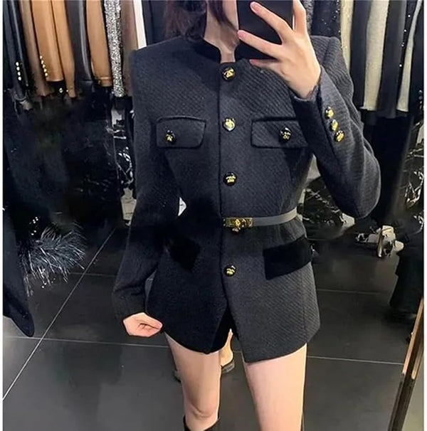 Aruna – High-Quality, Tailored Jacket with Belt