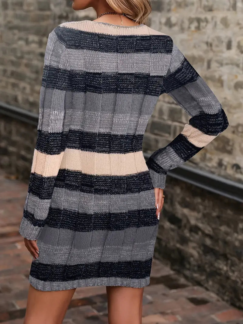 Begum - Casual Long Sleeve Sweater Dress