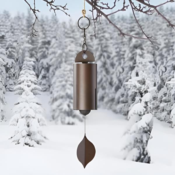 Bellavyn – Wind Chime Pendant in Retro Style