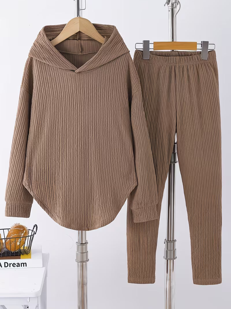 Berenika – Casual Hoodie Top and Leggings