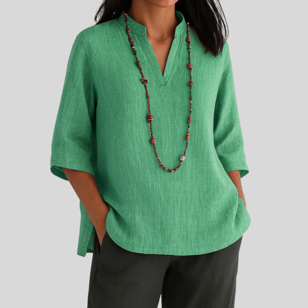 Bernnice – Comfortable Blouse with V-Neck