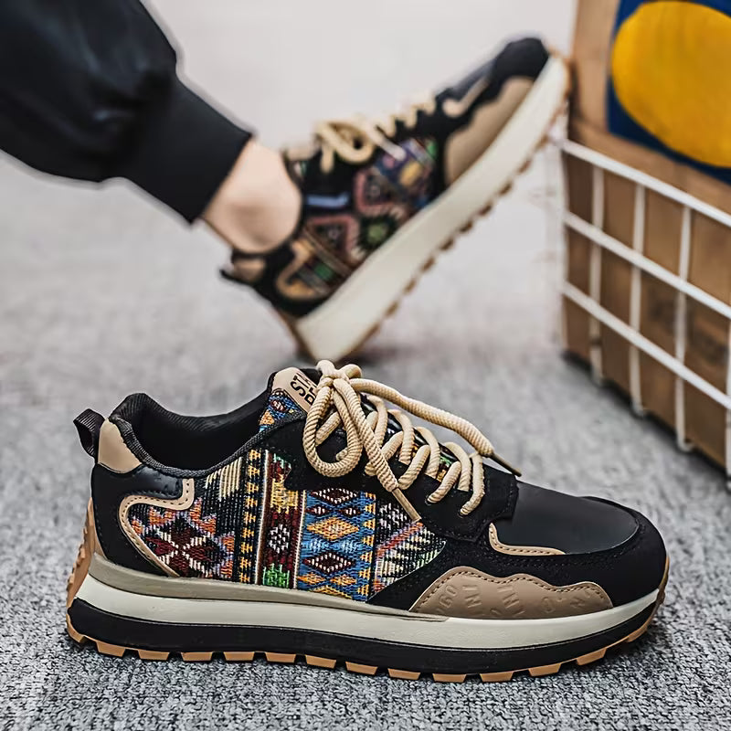 Conall – Versatile Low-Top Sneakers