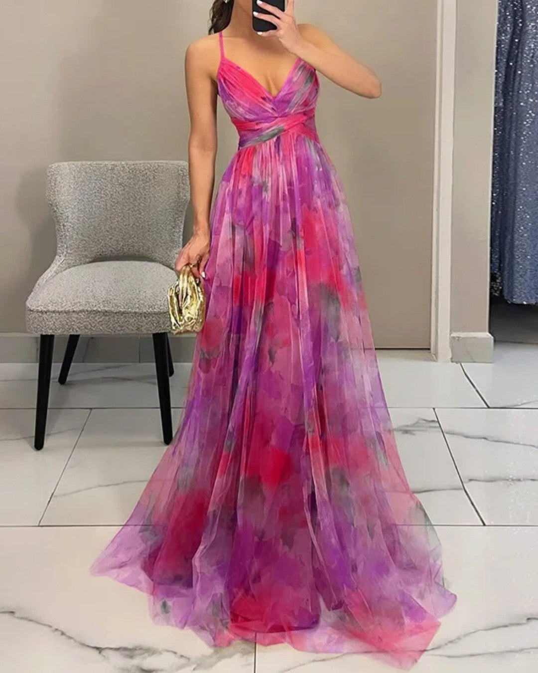 Dinushi - Elegant Maxi Dress with Floral Pattern