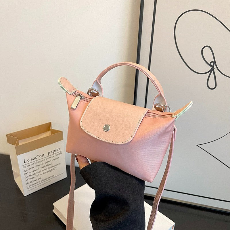 Dusselbag™ | This Bag Matches Every Outfit