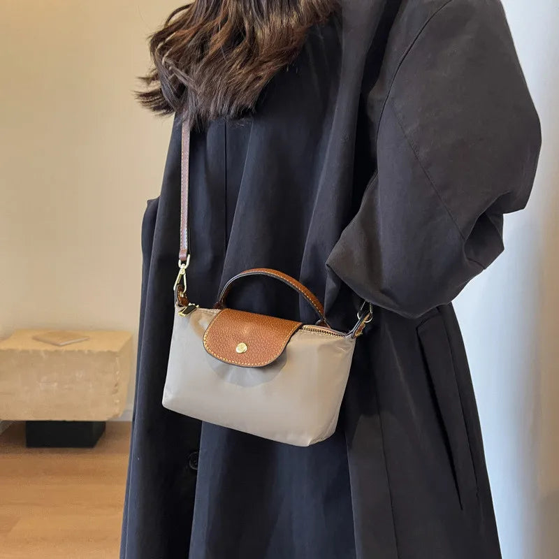 Dusselbag™ | This Bag Matches Every Outfit