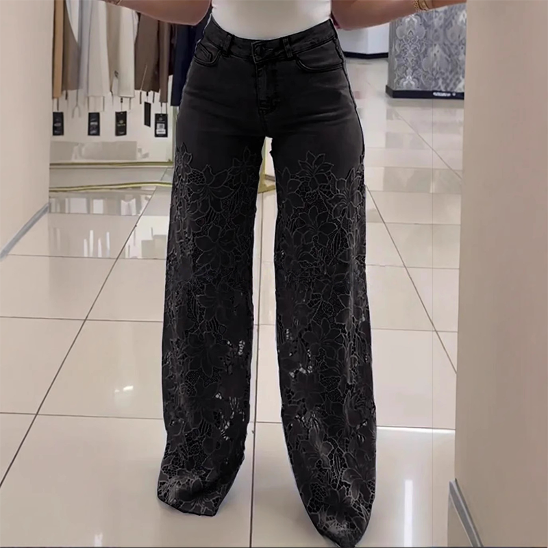 Efthymia - Flickwerk Denim Jeans with Fashionable Lace