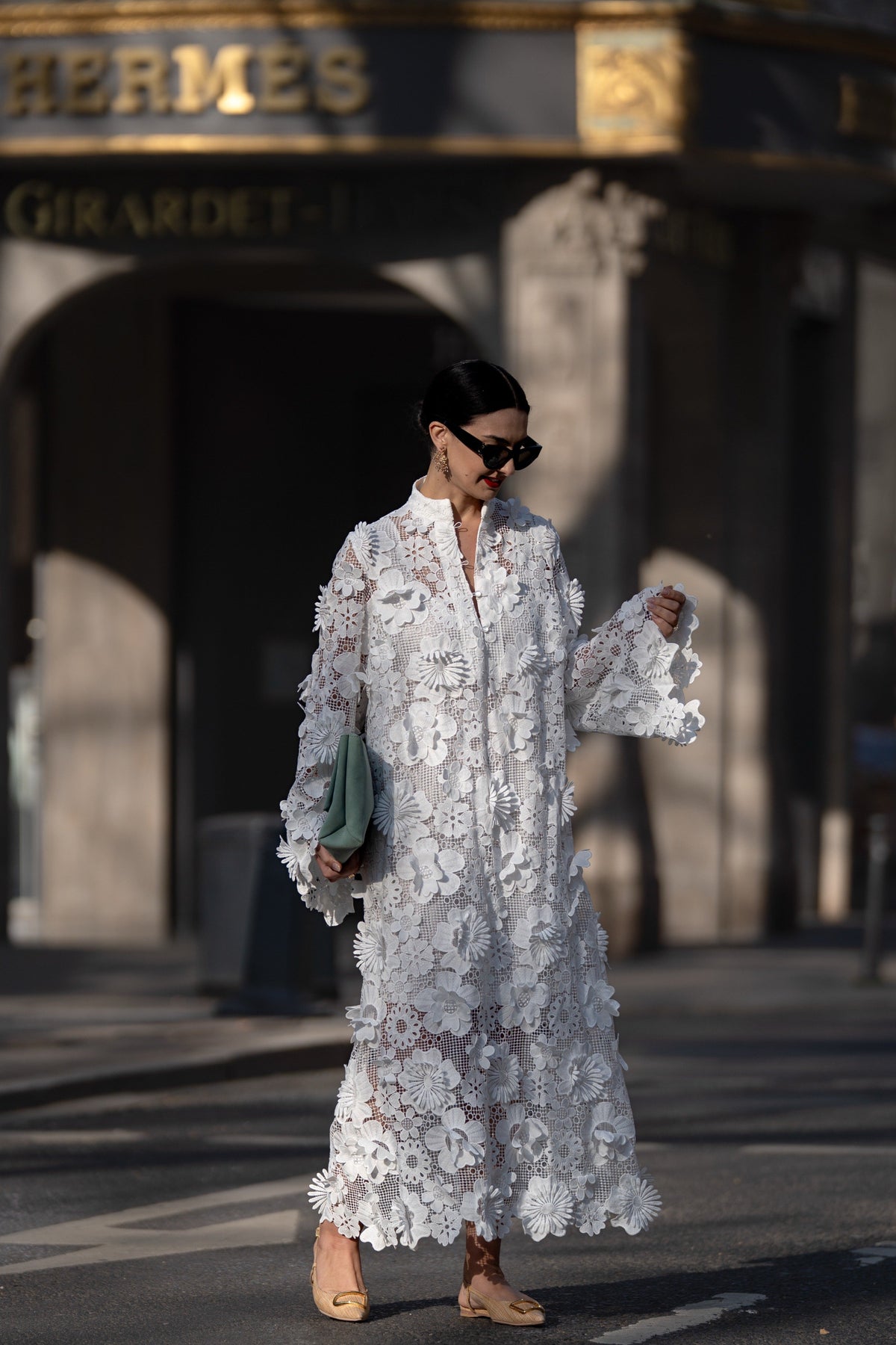 Elizabeth – Elegant Lace Dress with Long Sleeves