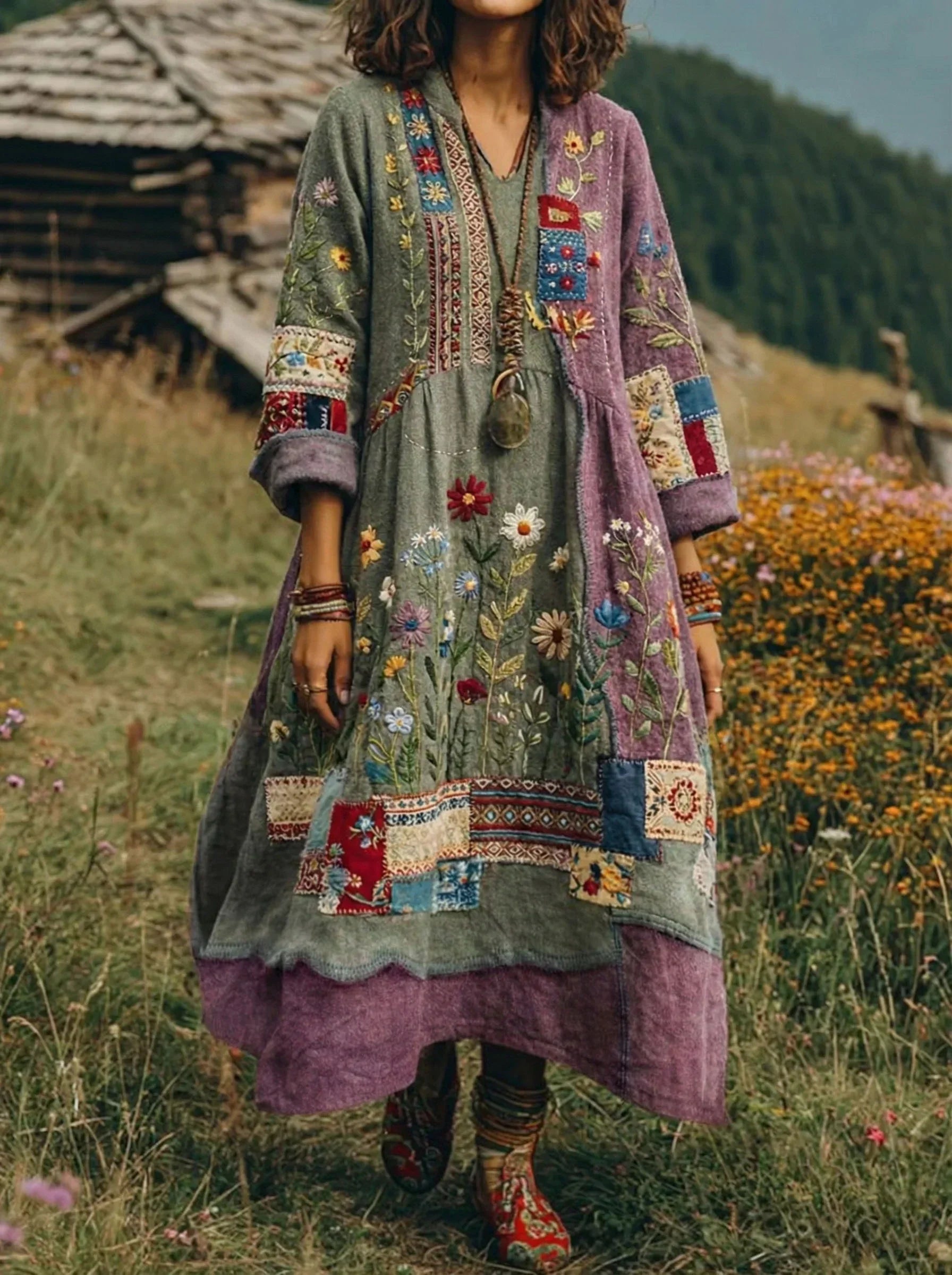 Eresha - Casual Long Sleeve Dress with Floral Pattern