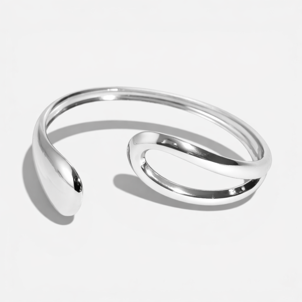Évienne Teardrop Sculptural Cuff Bracelet
