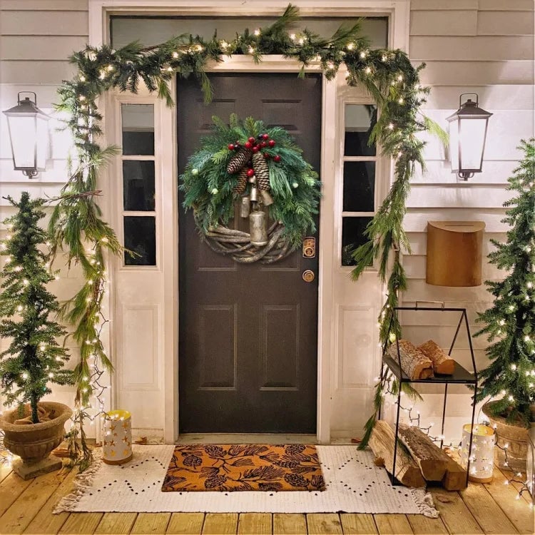 FestiveNest – Christmas Pine Cone Bell Rattan Wreath