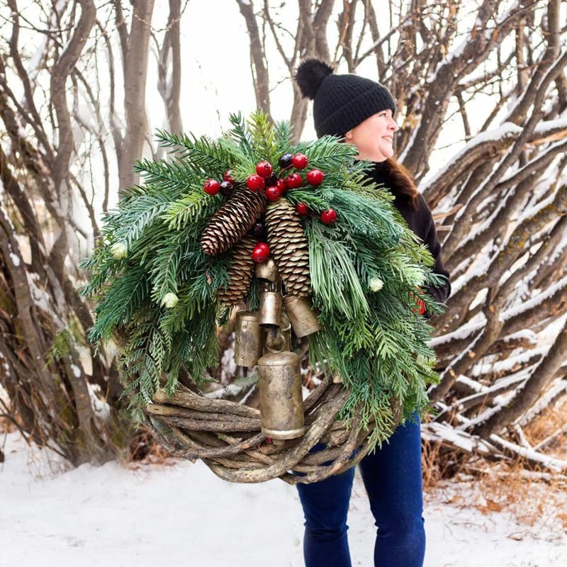FestiveNest – Christmas Pine Cone Bell Rattan Wreath