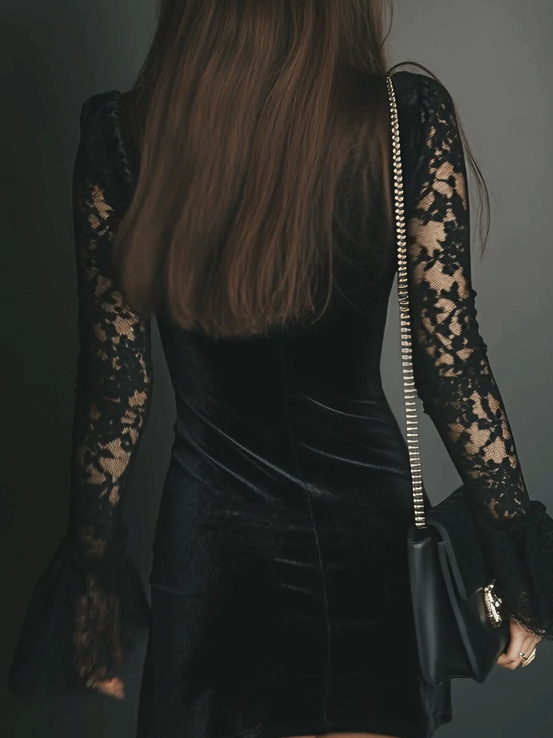 Fiziana – Velvet and Lace Mini Dress