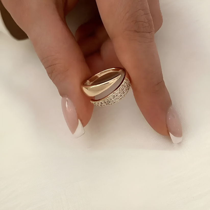Florie – Elegant Haven Ring
