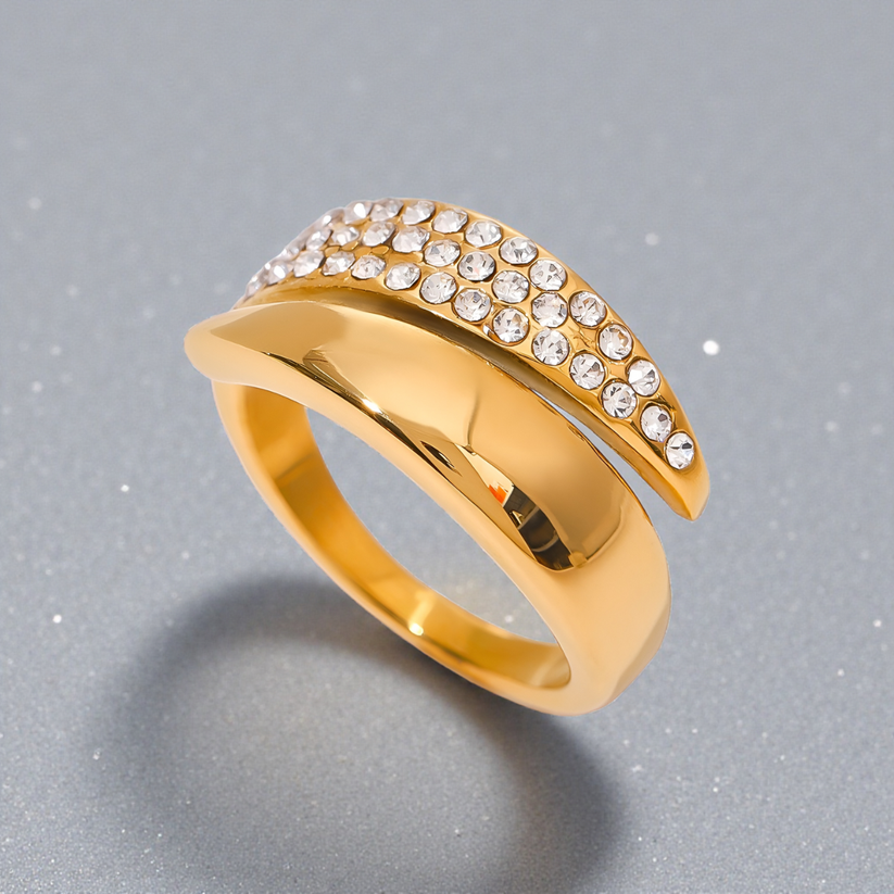 Florie – Elegant Haven Ring