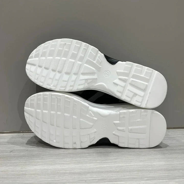 Gilmore – Ultra-Comfortable Beach Sandals