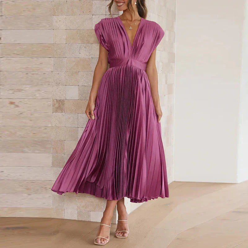 Gonny - Sleeveless Dress with Pleats