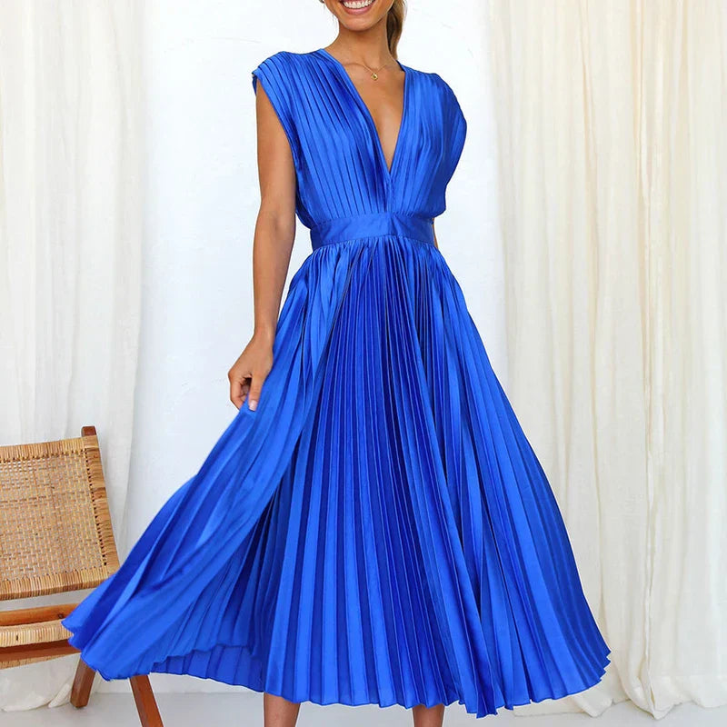 Gonny - Sleeveless Dress with Pleats