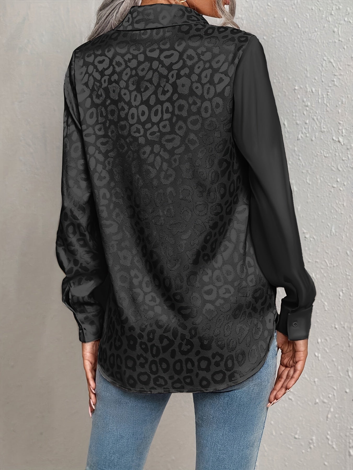 Gwendolyn – Two-Toned Satin Shirt with Leopard Print and Jacquard Button Placket