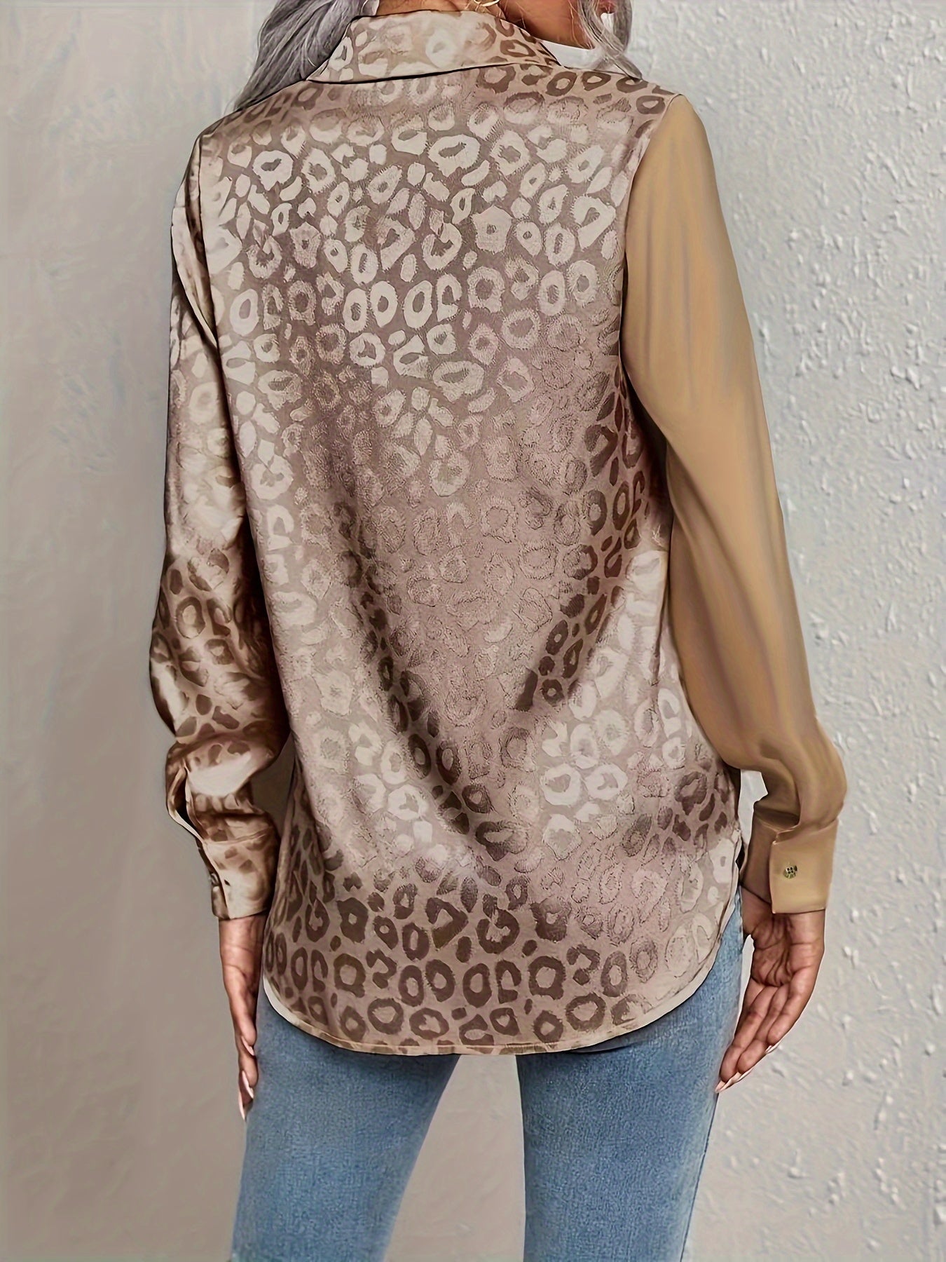 Gwendolyn – Two-Toned Satin Shirt with Leopard Print and Jacquard Button Placket