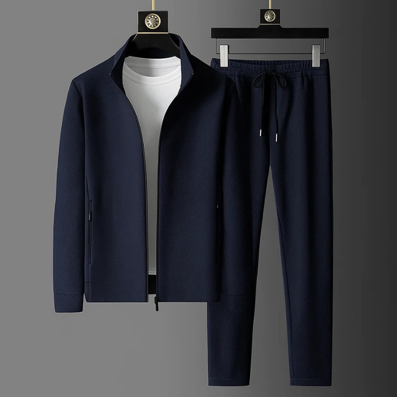 Gwynn – Casual Tracksuit with Long Sleeves