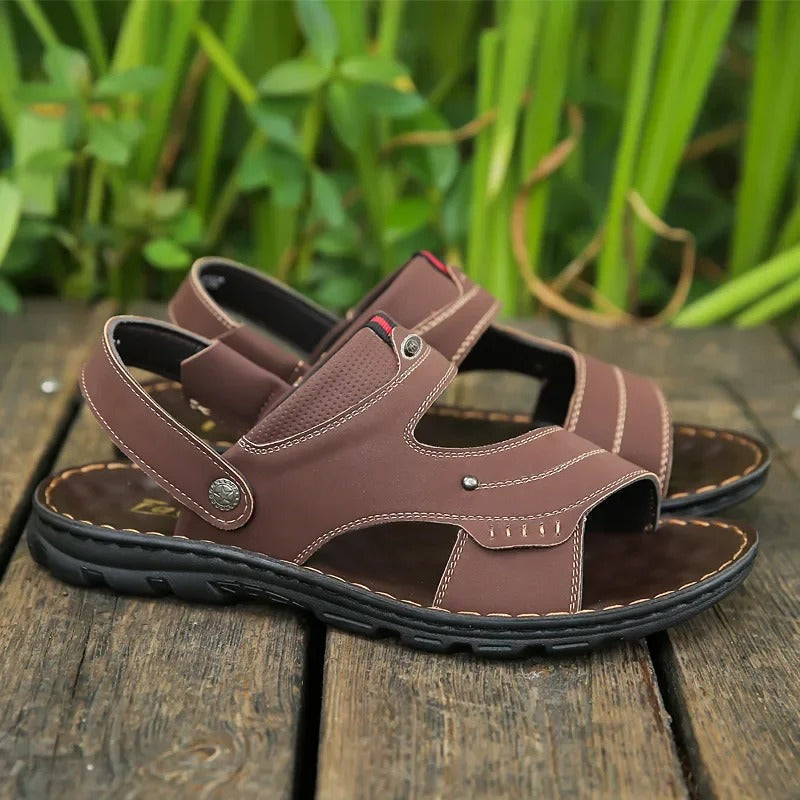 Haddin – Sandals with Adjustable Straps