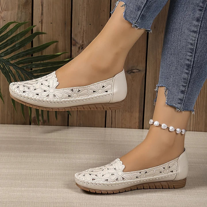 Inessa – Stylish Orthopedic Shoes with Cutouts