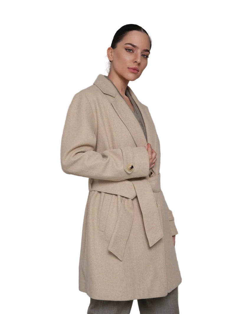 Iseult – Stylish Coat with Belt