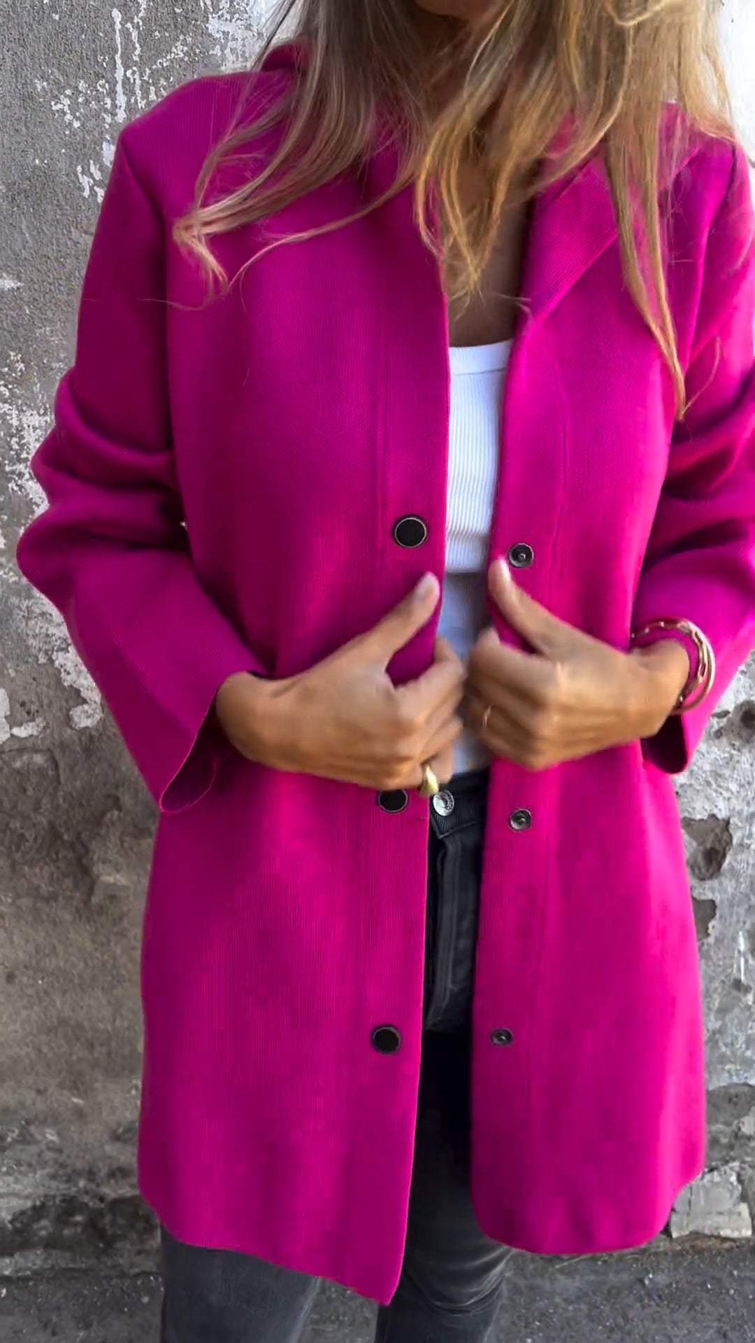 Isolde – Cardigan with Button Placket and Hood