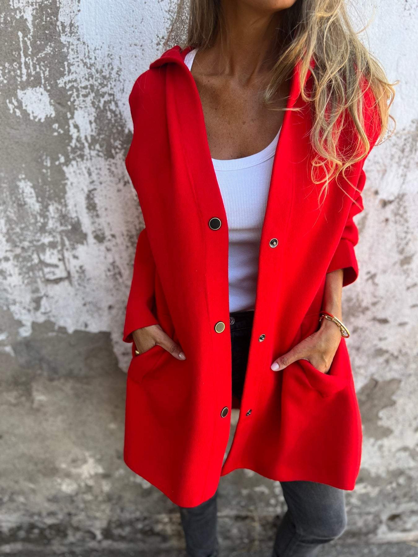 Isolde – Cardigan with Button Placket and Hood