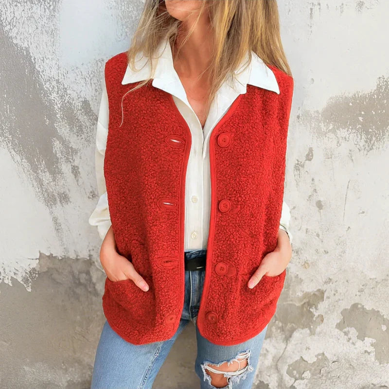Jacklyn – Teddy Vest with Buttons