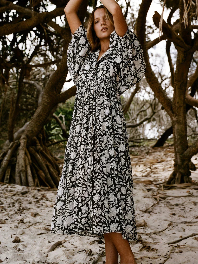 Janna - Midi Floral Dress with V-Neck
