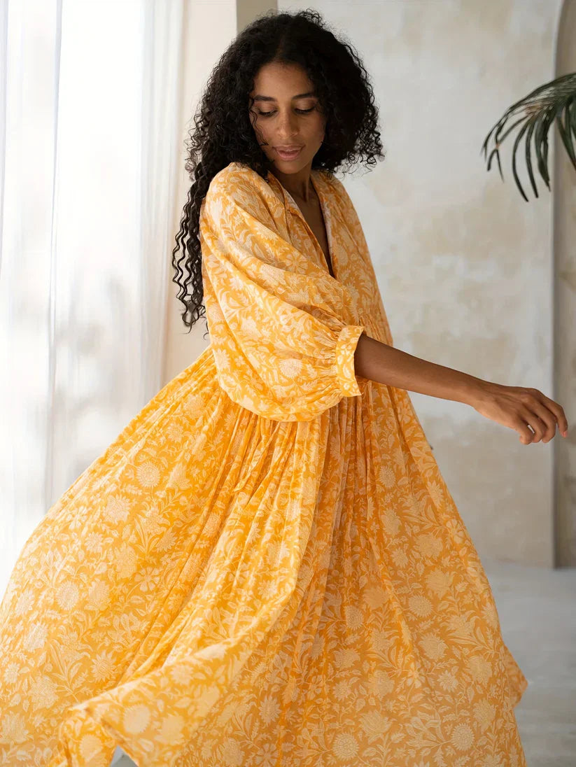 Janna - Midi Floral Dress with V-Neck