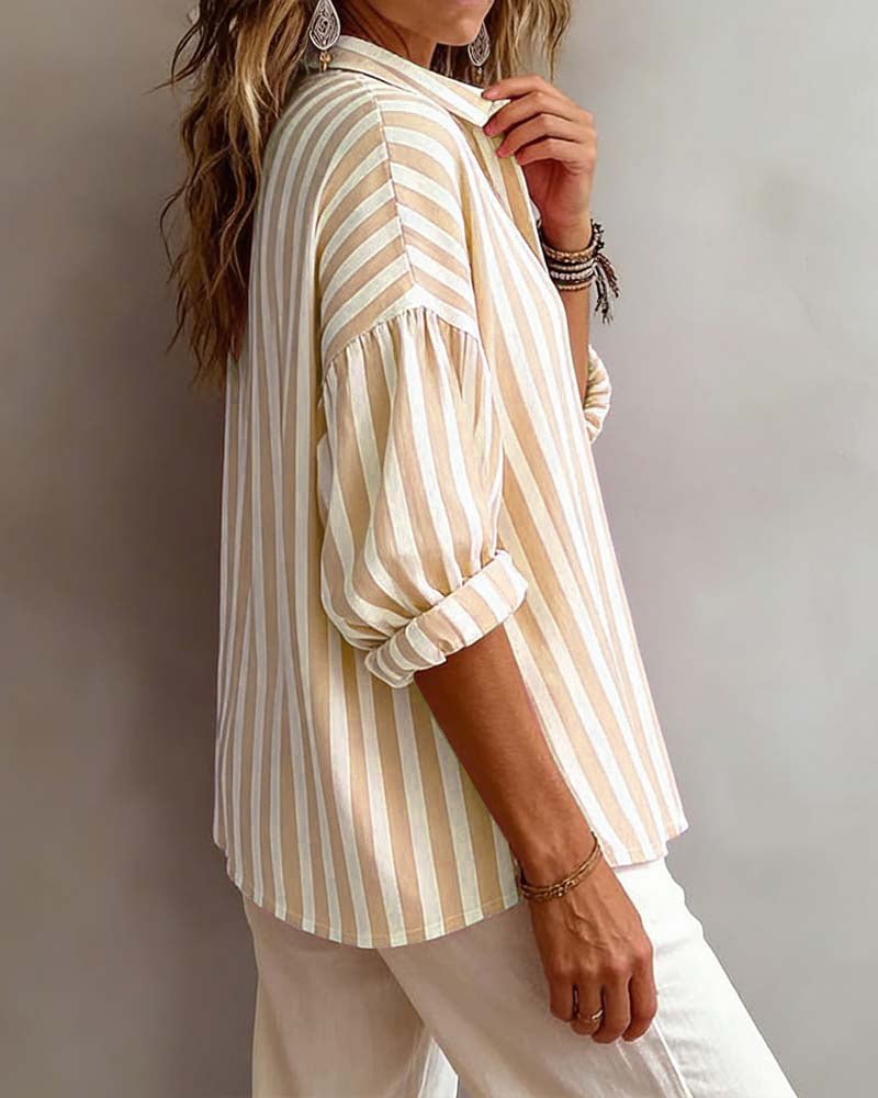 Jessy – Loose-Fitting Striped Blouse with Collar