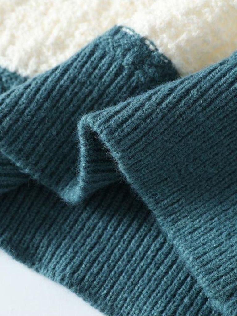 Jorren – Round Neck Stripe Sweater