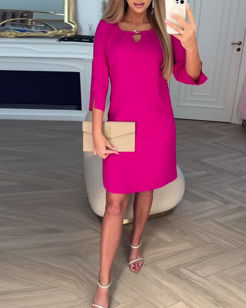 Kamelia – Mini Dress with Keyhole Neckline