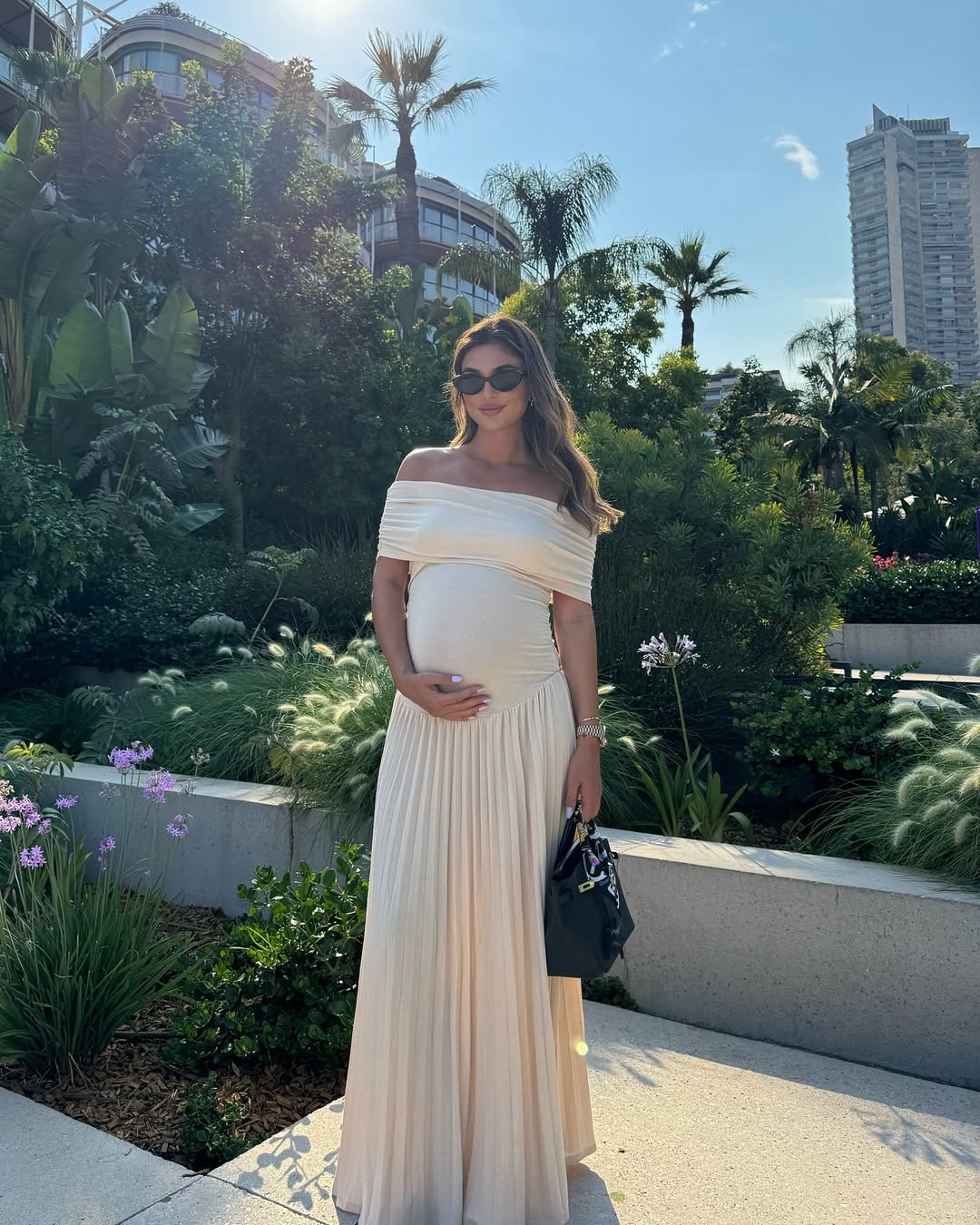 Kapral – Elegant Maternity Dress
