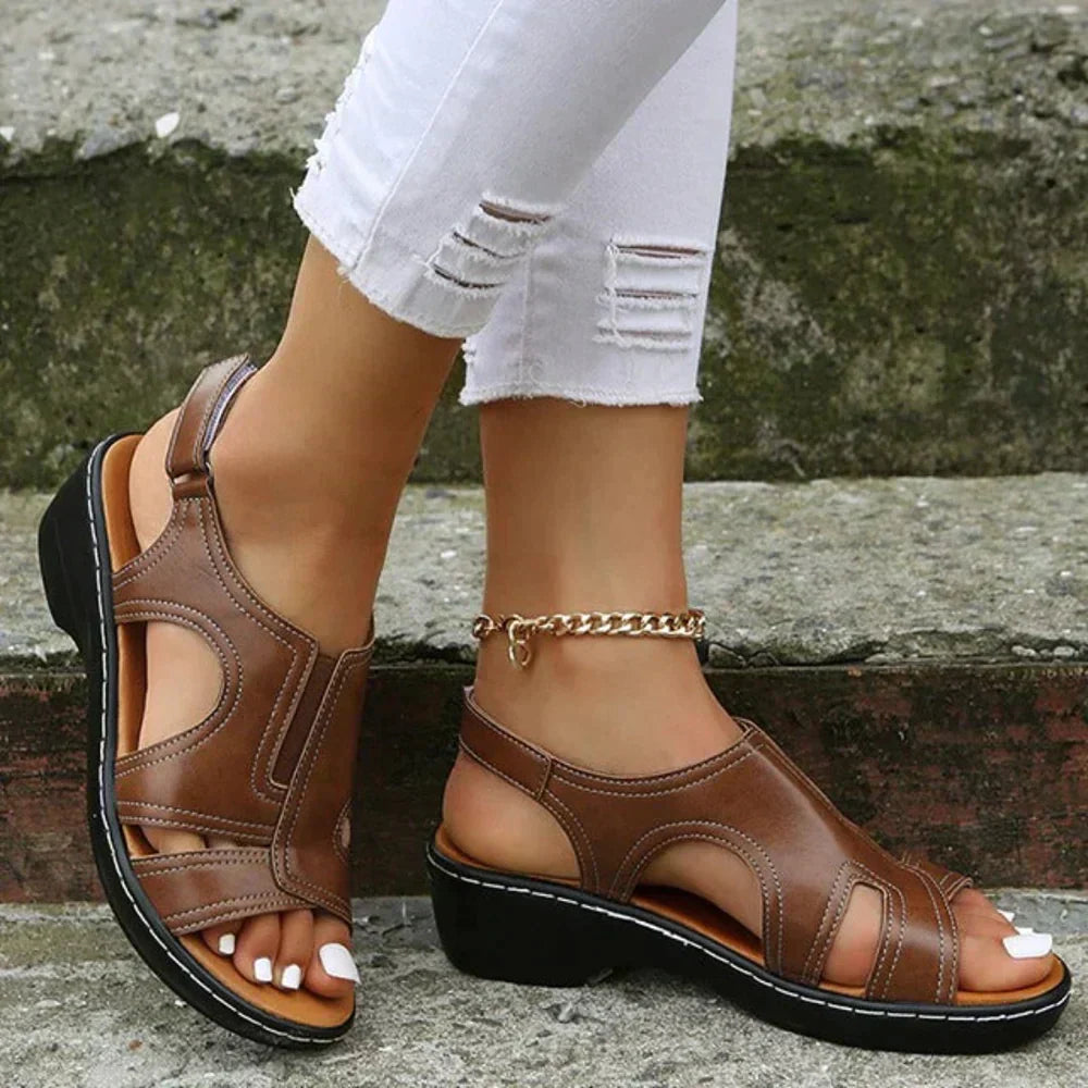 Kristie - Classic Sandals