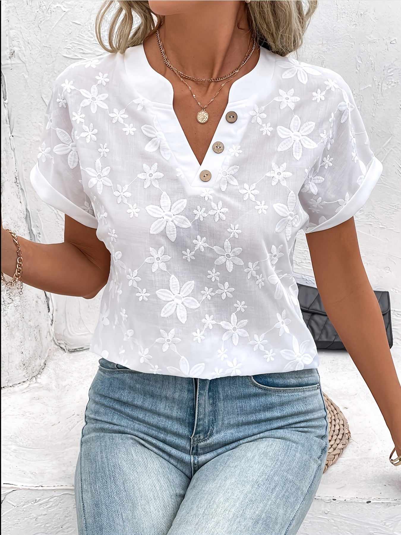 Ksenia – Blouse with V-Neck and Button Placket