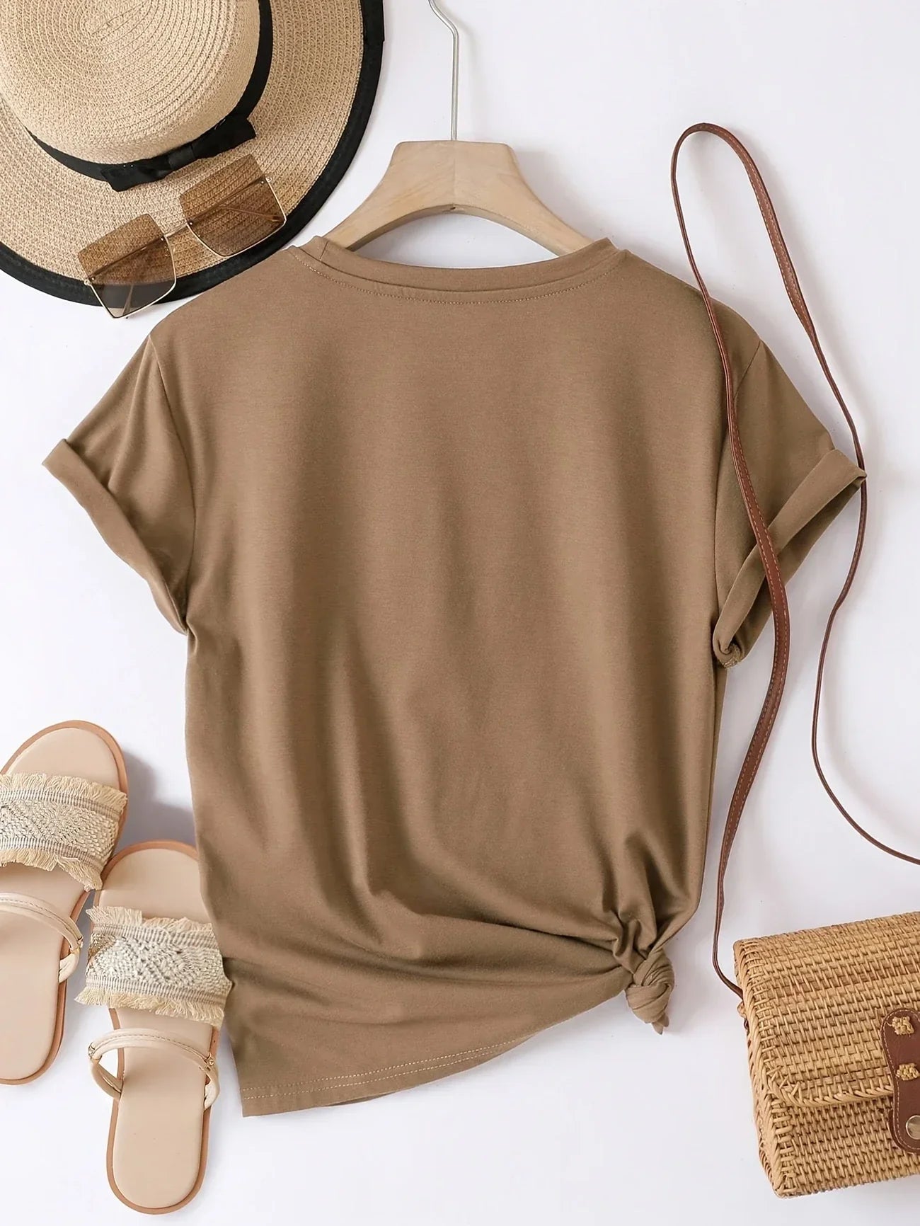 Larson – Casual Short Sleeve T-Shirt with Heart Prints