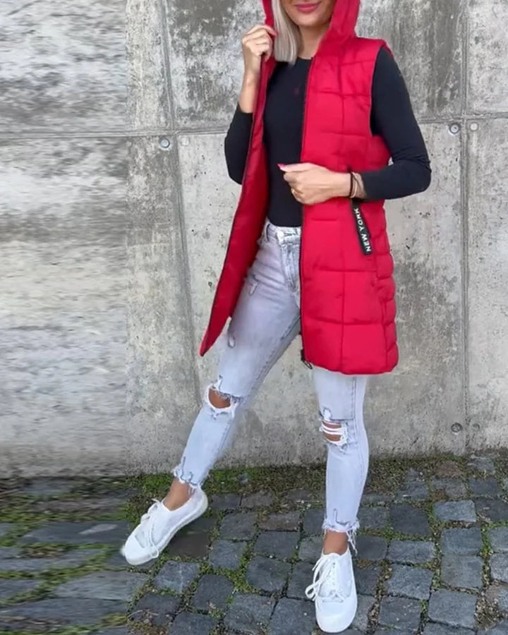 Laruna – Sleeveless, Padded Coat with Zipper