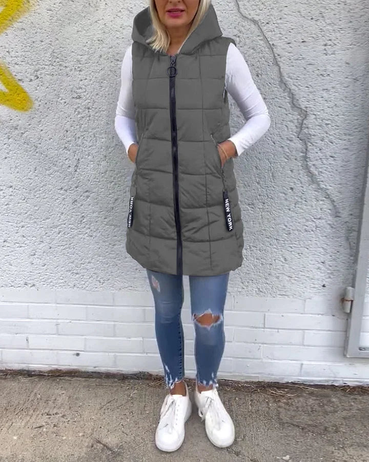 Laruna – Sleeveless, Padded Coat with Zipper