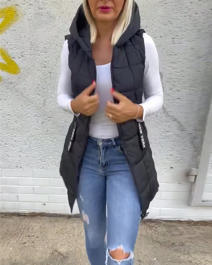 Laruna – Sleeveless, Padded Coat with Zipper